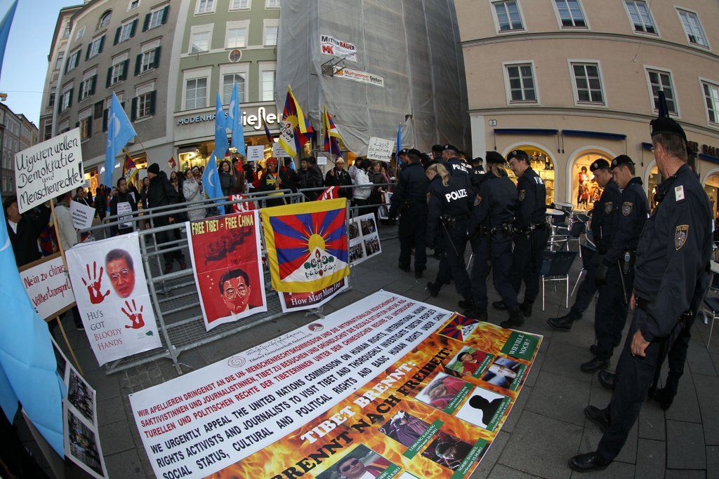DemoColbin01111112.jpg