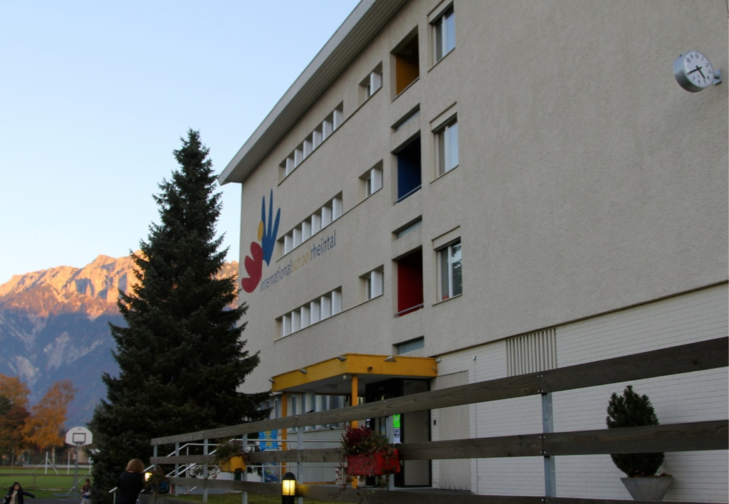 BK_No Childs Play 41_jpg-1320271331