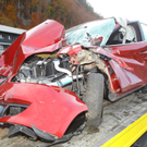 St. Anton: Pkw kollidiert mit Montafonerbahn