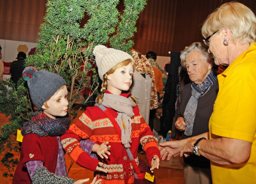 Bazar H__chst 05_11_2011 56_jpg-1320510104