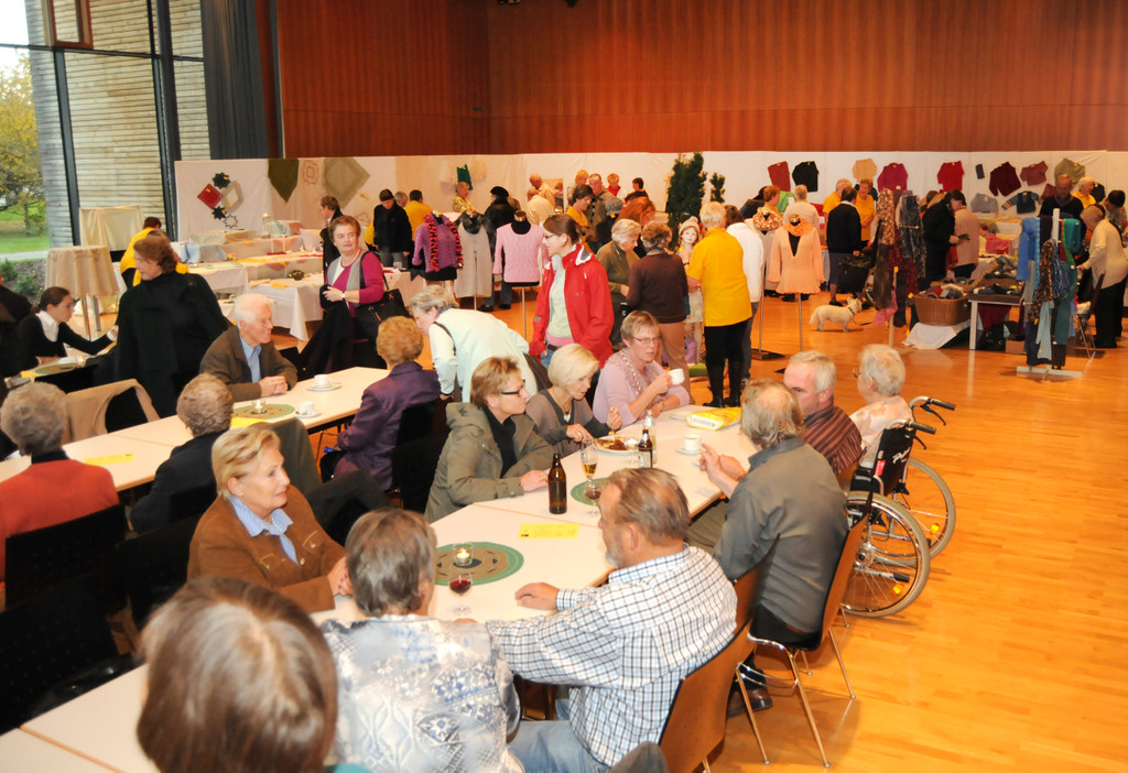 Bazar H__chst 05_11_2011 67_jpg-1320510179