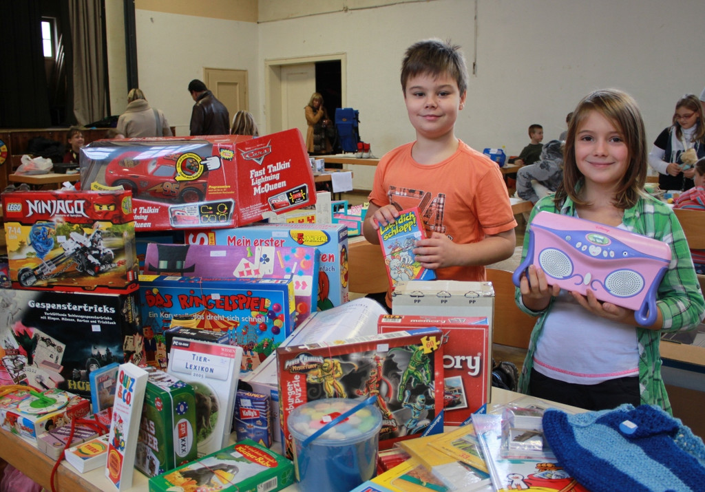 Flohmarkt KINDER EV 2011 _12__jpg-1320522646