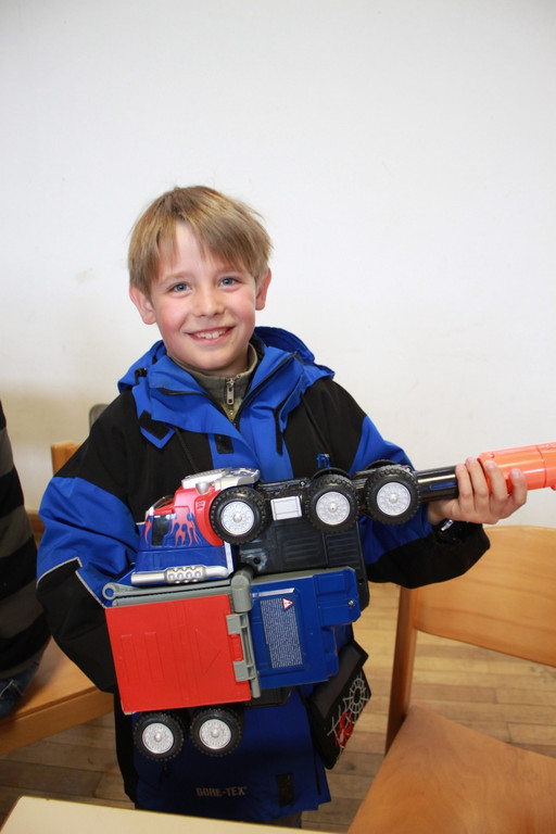 Flohmarkt KINDER EV 2011 _10__jpg-1320522635