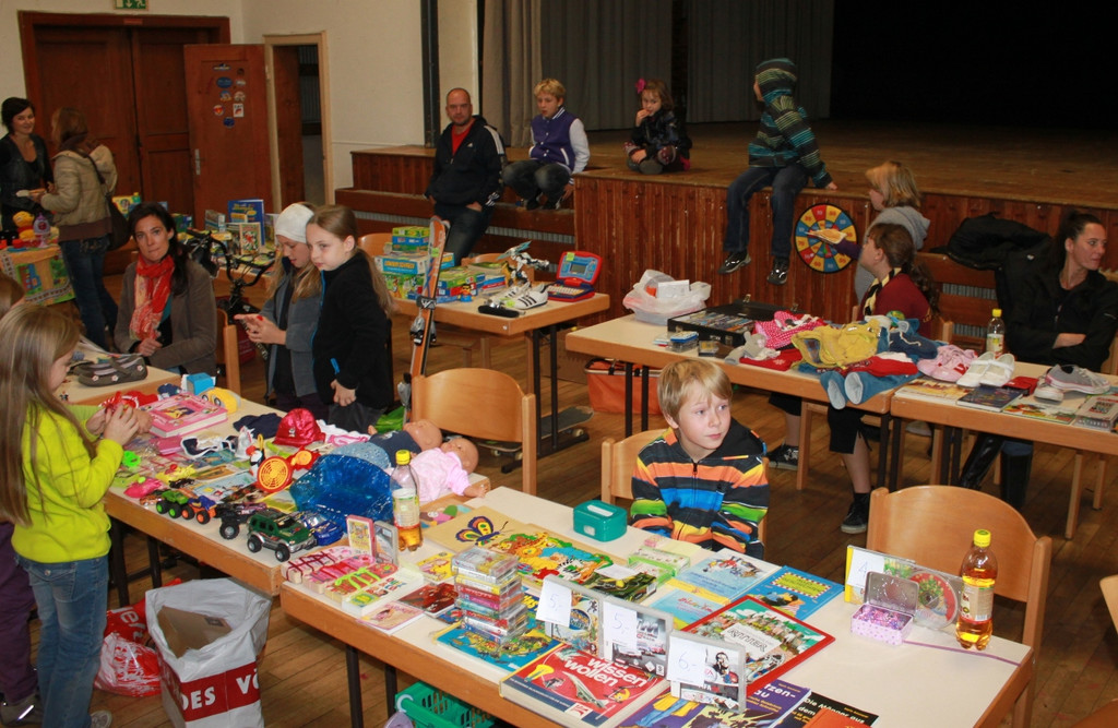 Flohmarkt KINDER EV 2011 _24__jpg-1320522709