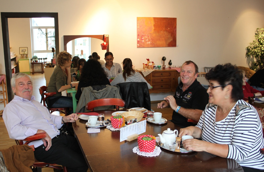Sprachencafe NOV 2011 _3__jpg-1320523126