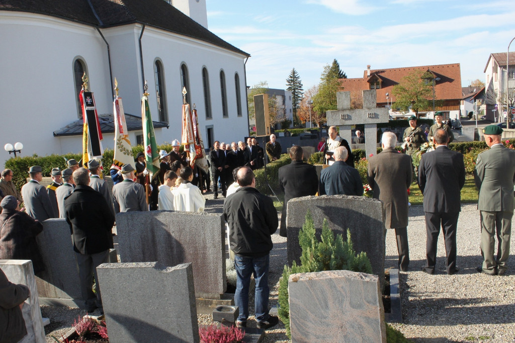 Seelensonntag Kriegerehrung 2011 _37__jpg-1320594850