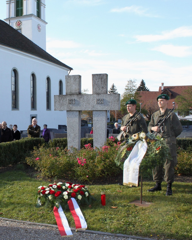 Seelensonntag Kriegerehrung 2011 _5__jpg-1320594594
