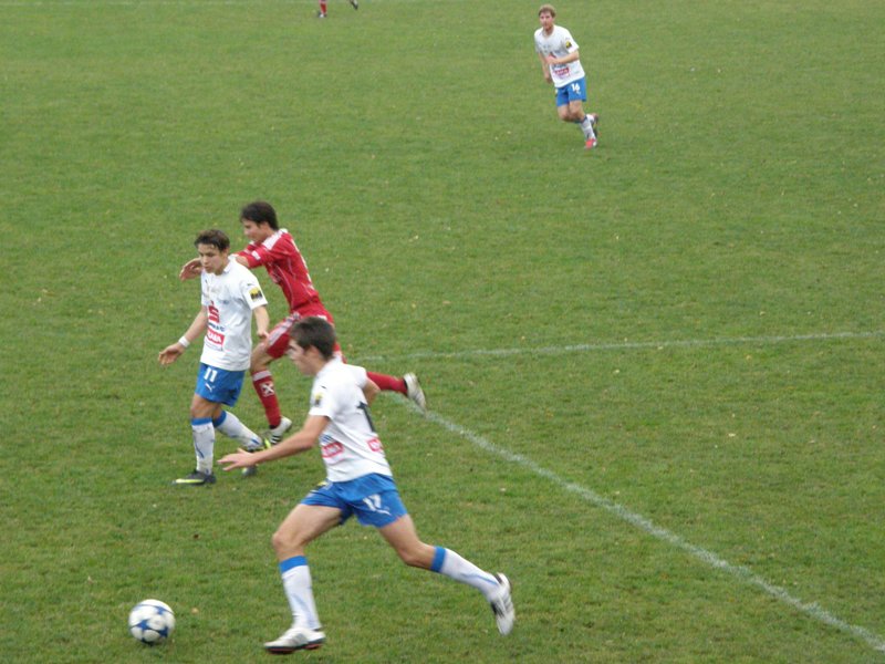 PB060062_JPG-1320602754