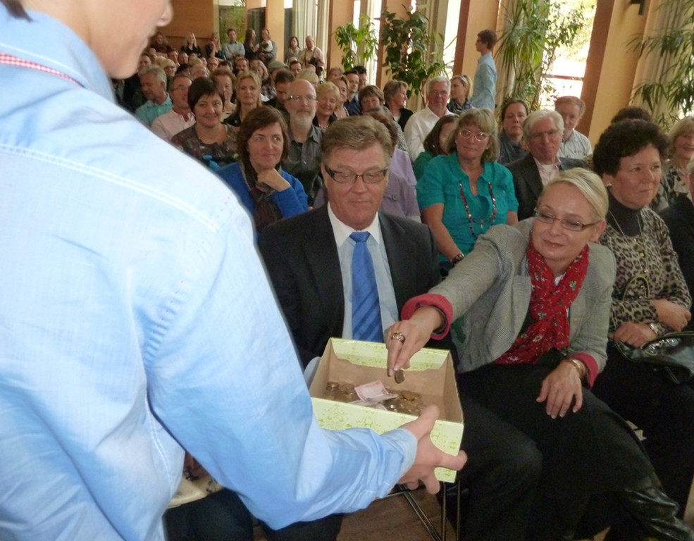 Max12a_jpg-1320623742