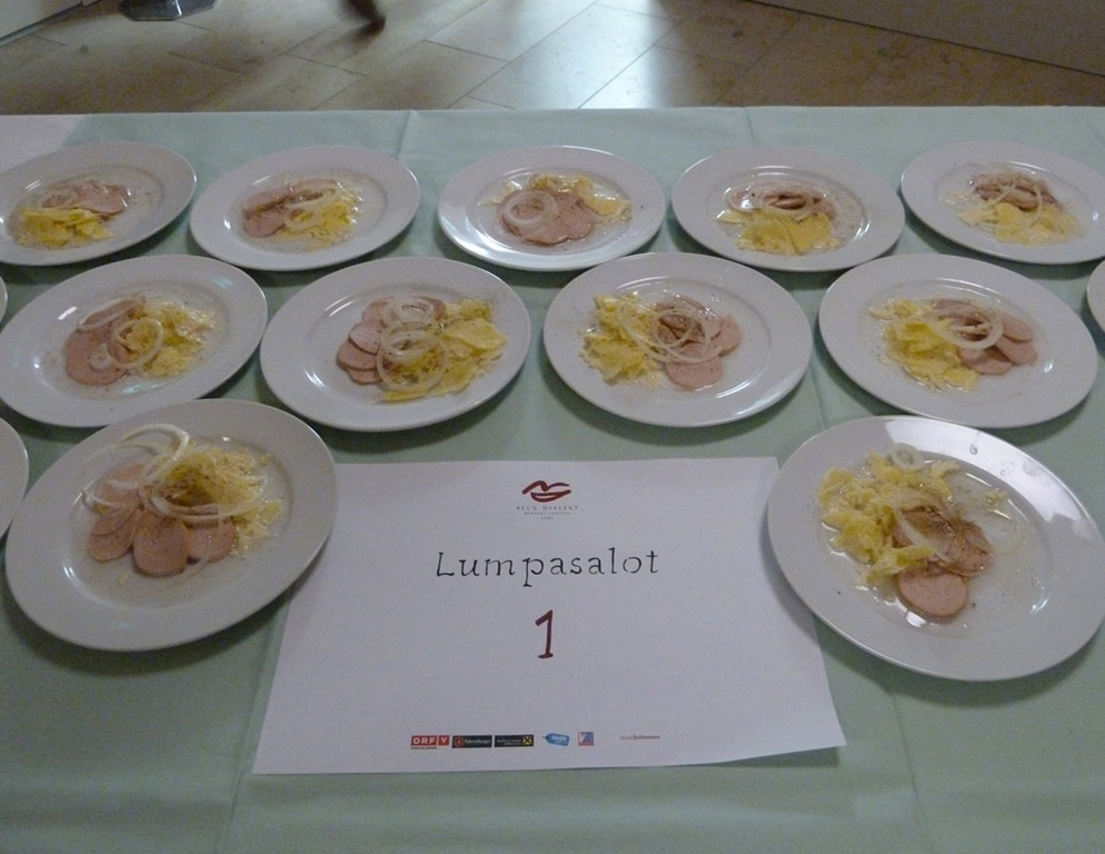 M11aSalot_jpg-1320708805