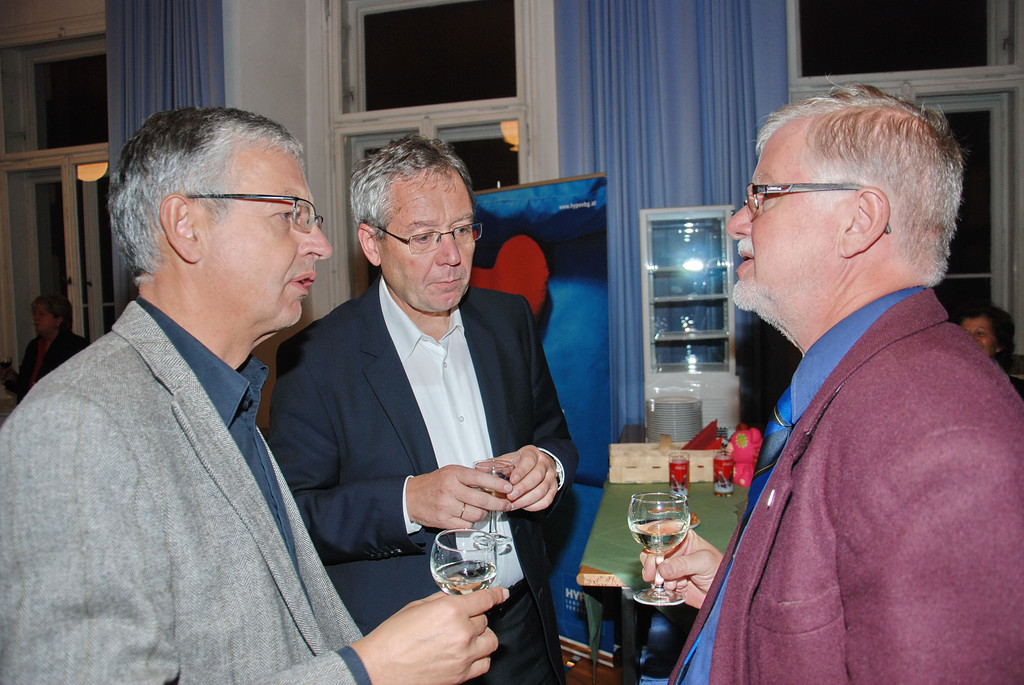 DSC_4131_jpg-1320937991