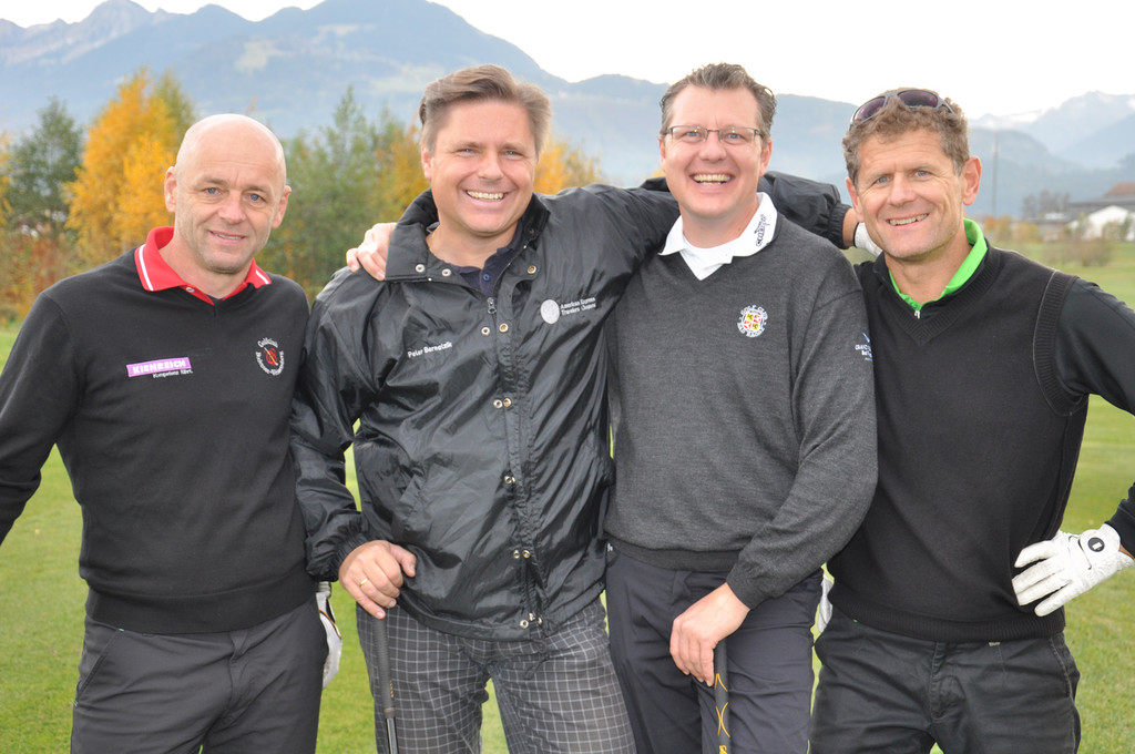 maronigolf2_jpg-1320941503