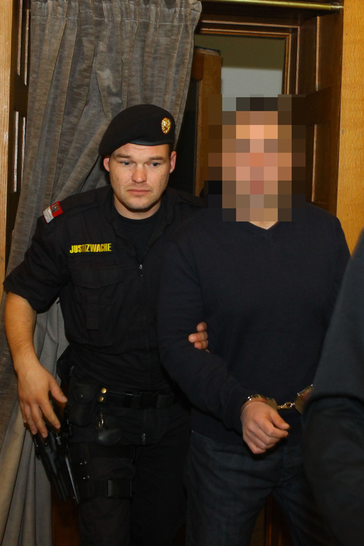 Prozess Mordversuch10.jpg