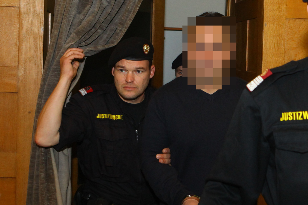 Prozess Mordversuch09.jpg