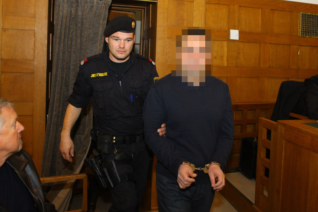 Prozess Mordversuch11.jpg