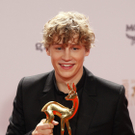 DI10662-20111110.jpg