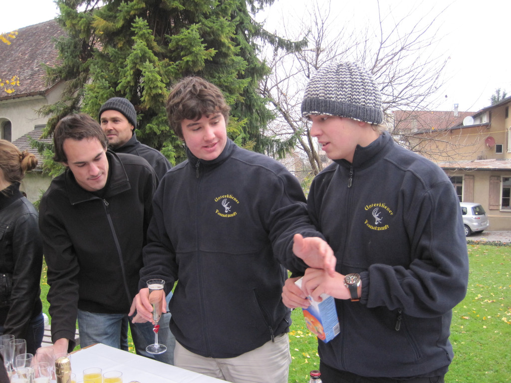 IMG_1195_JPG-1321102643