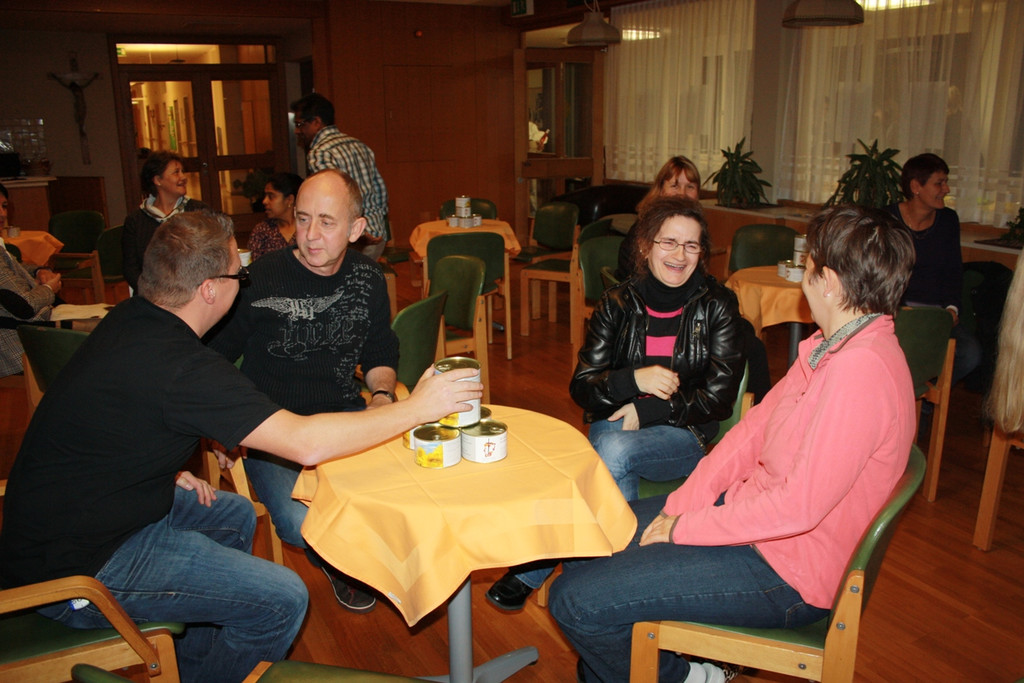 Jesuheim E-Qalin Verleihung OKT 2011 _6__jpg-1321115564