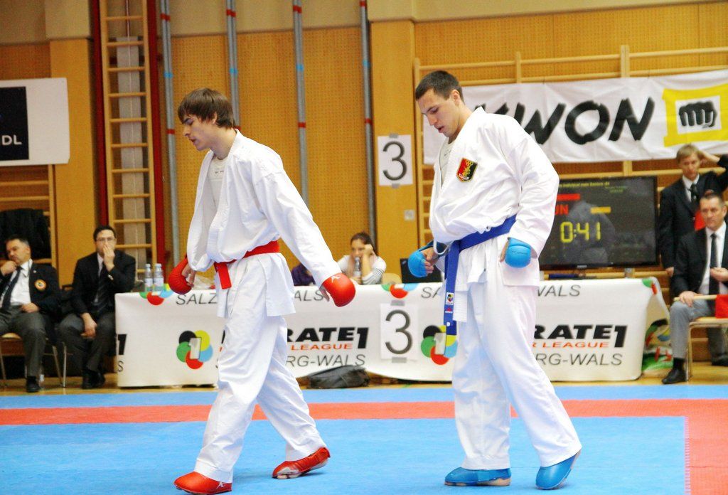 13112011fmt_karate_mw_01.jpg