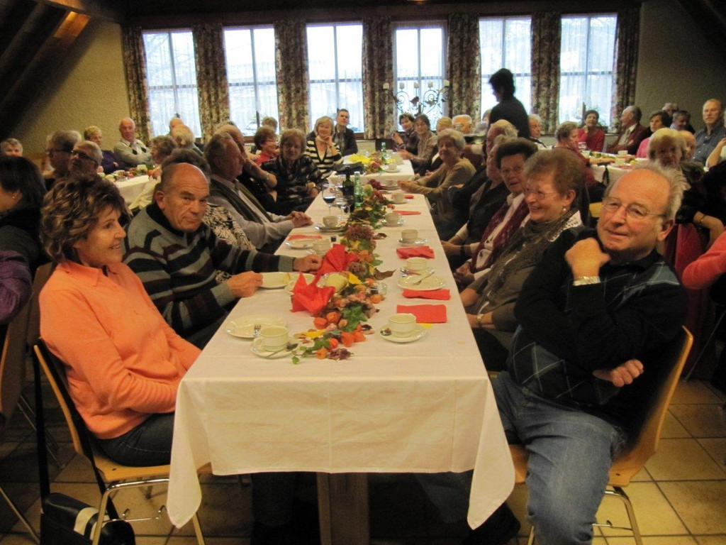 gro__e Runde 2_JPG-1321207138