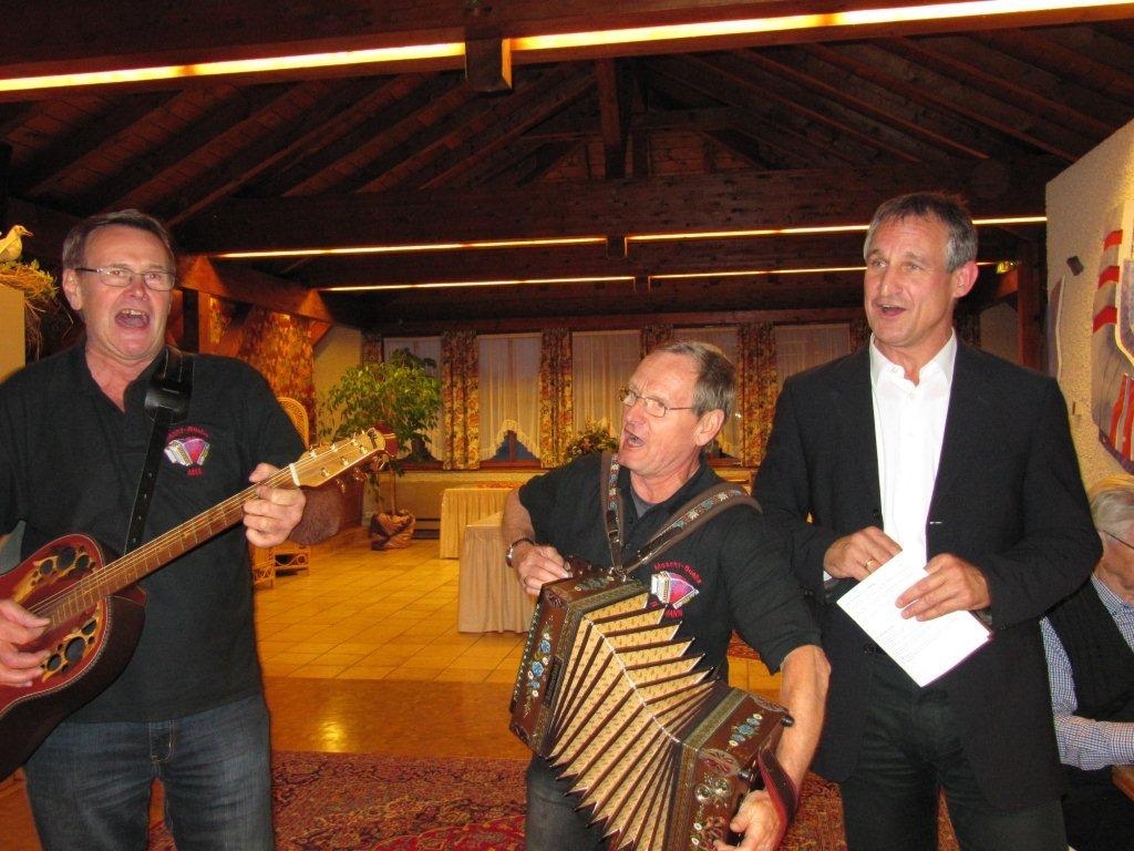 B__rgi und Musik_JPG-1321207269