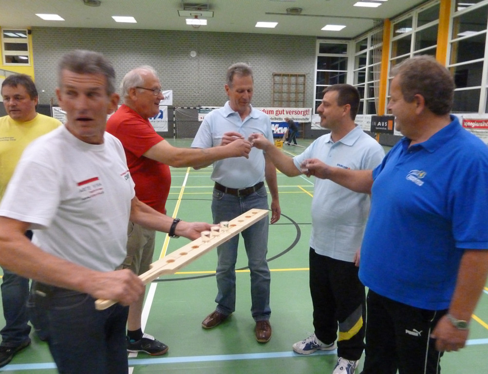 Auner7aSchnaps_jpg-1321217726