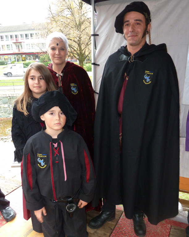 Embs1aRitter_jpg-1321224894