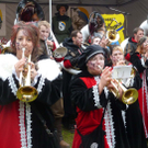 Embs2bPalasttaetscher_jpg-1321226283