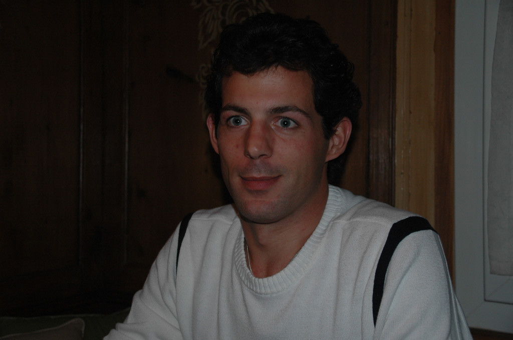 Simon Erdogan_JPG-1321362637