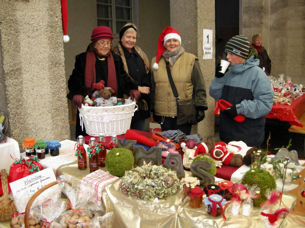adventmarkt_vorkloster11_jpg-1321364970