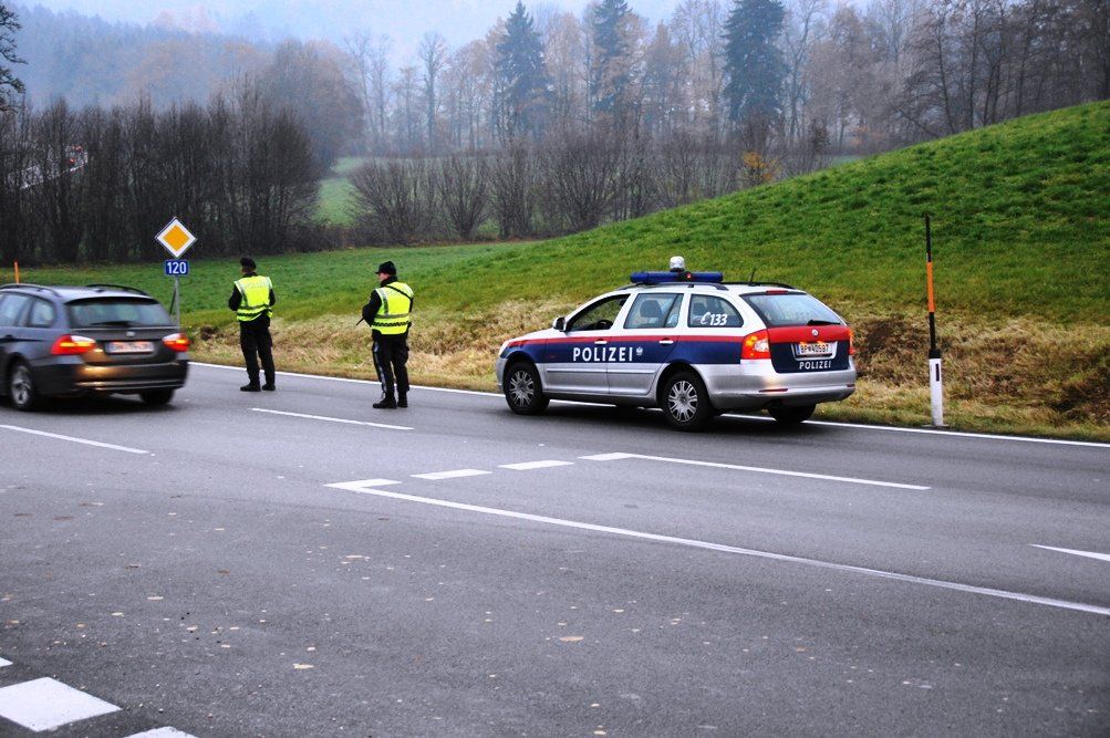 15112011ringfahndungbankueberfallspaktivnews_001.jpg