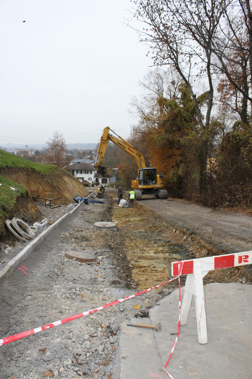 Z Gehsteig Jesuheim Baufortschritt 16-11-2011 _8__jpg-1321538537