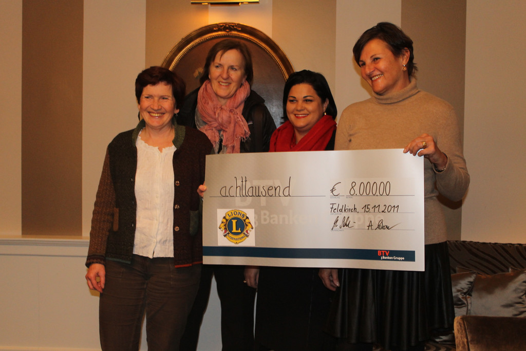 IMG_0201_JPG-1321548615