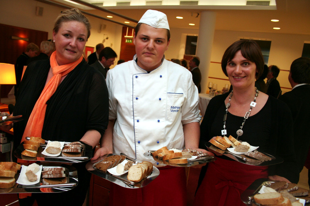 IMG_9385_jpg-1321563990