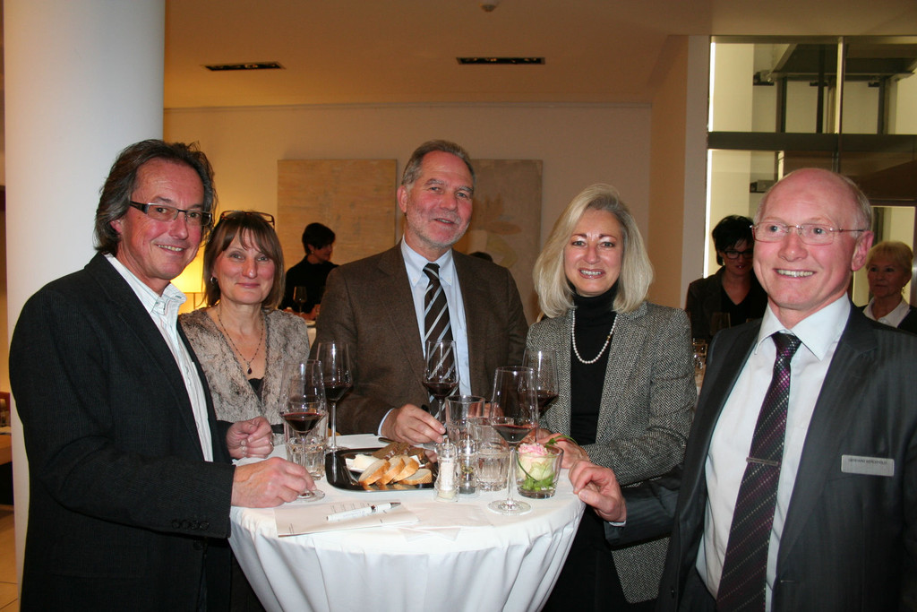 IMG_9397_jpg-1321564025