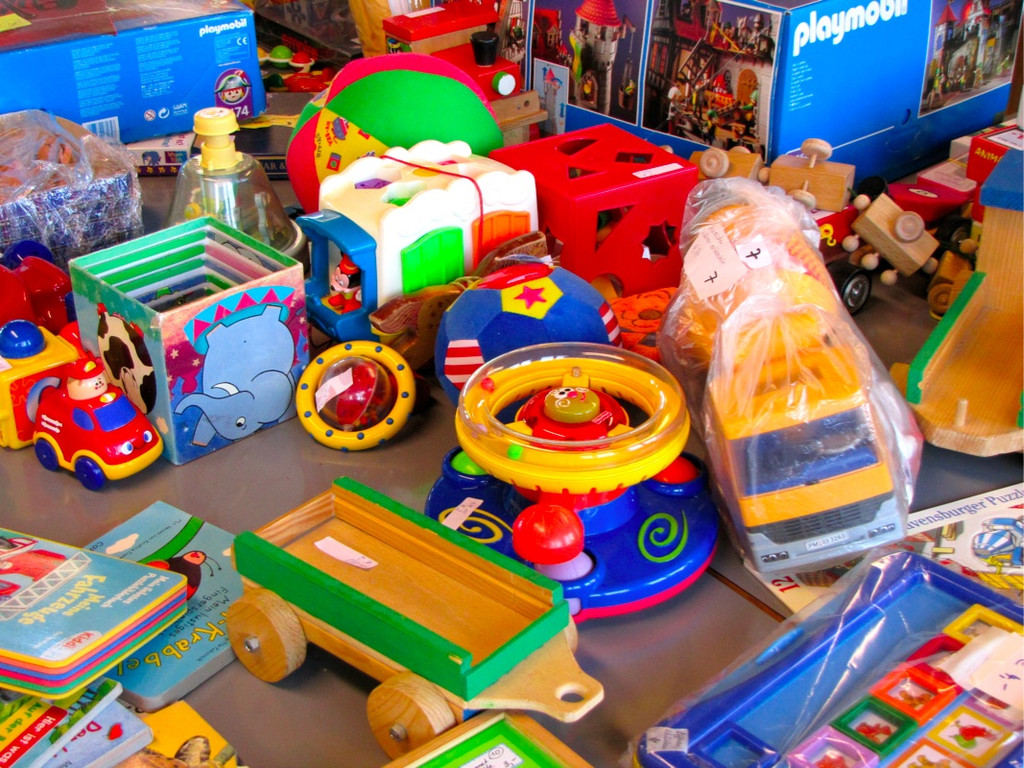 BK_Herbstspielebasar11 15_jpg-1321630042