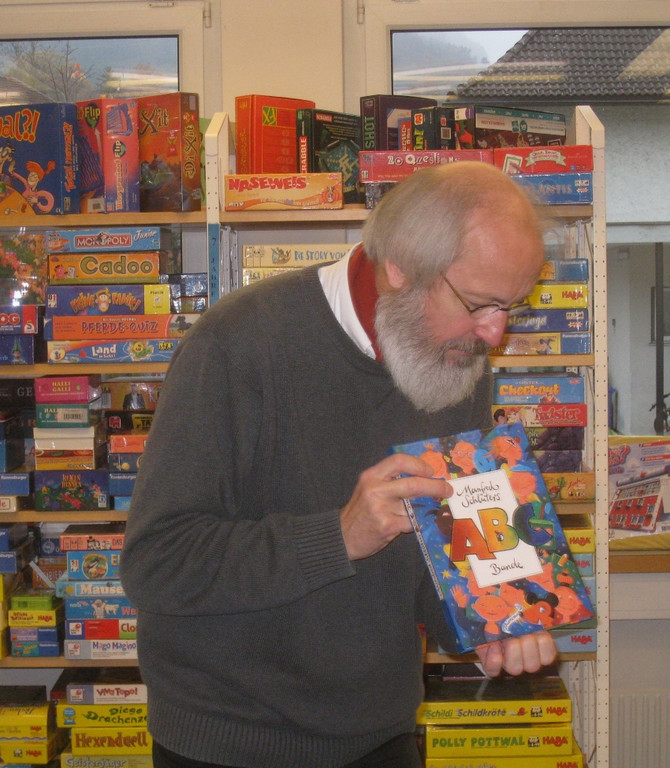 Buecherei Lesung VS 1 Schlueter 2011 _20__jpg-1321697641
