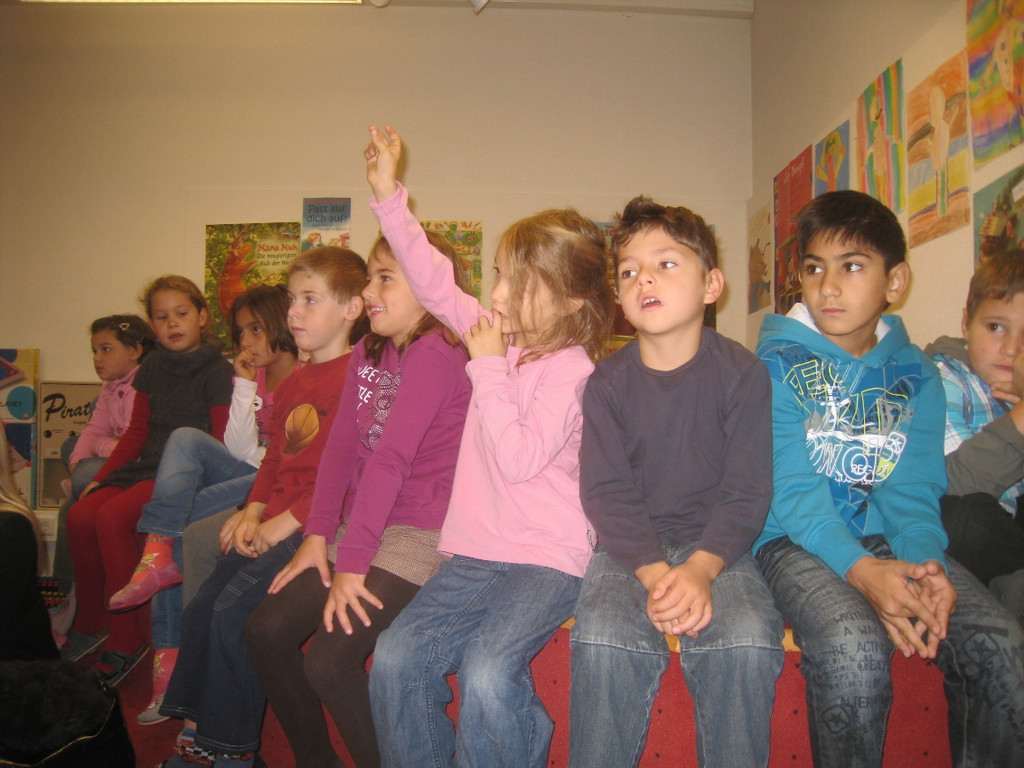 Buecherei Lesung VS 1 Schlueter 2011 _7__jpg-1321697591