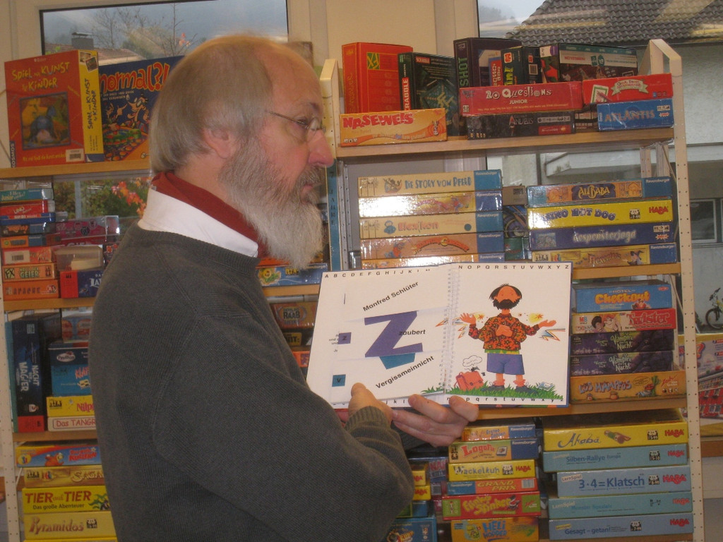 Buecherei Lesung VS 1 Schlueter 2011 _27__jpg-1321697673