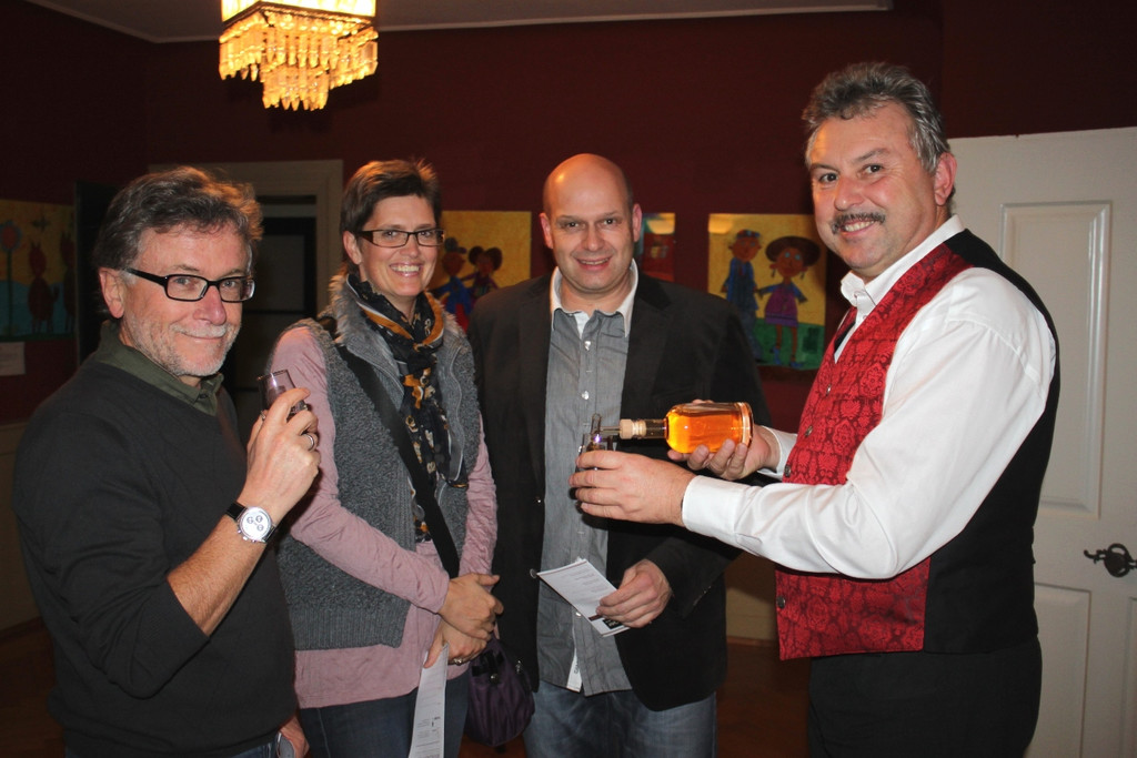 Wein Gut Brand im Reiner NOV 2011 _7__jpg-1321698341