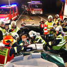 Einstündige Rettungsaktion nach schwerem Unfall auf der A2