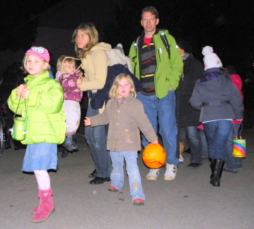 107_6950_jpg-1321721548