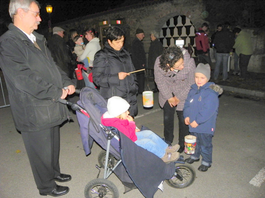 107_6948_jpg-1321721544