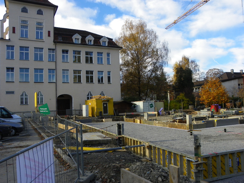 113_1246_JPG-1321744899