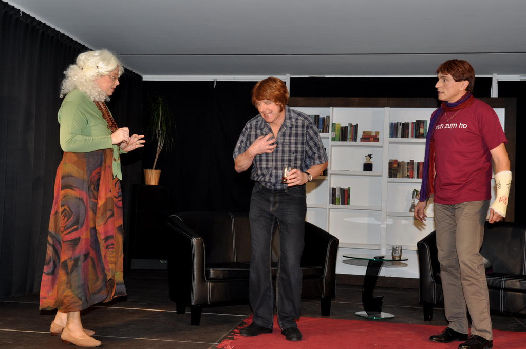 TheaterM__der13.JPG