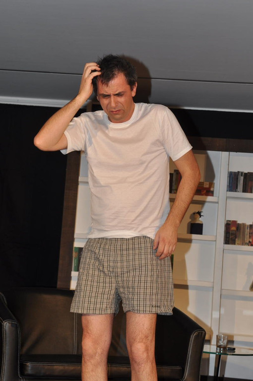 TheaterM__der44.JPG