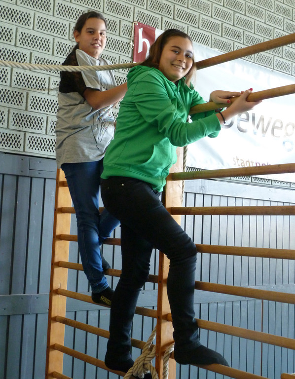 5Turnen4a_jpg-1321807708