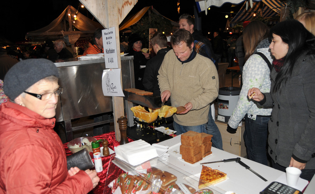 Adventmarkt H__chst 27_11_2010 53_jpg-1321816728