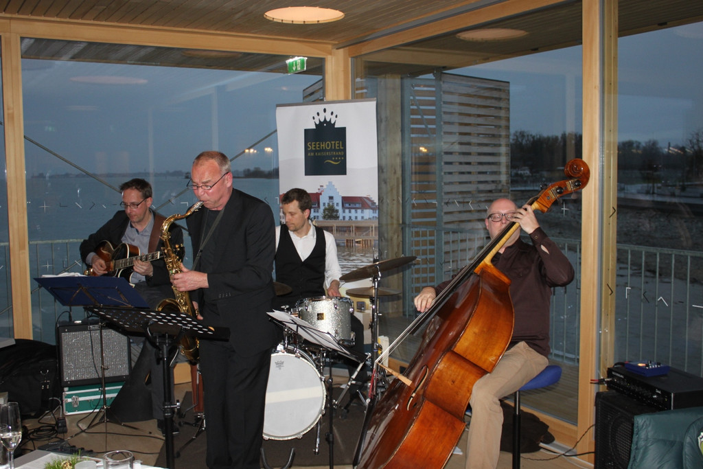 Jazz JOYSpring Badehaus _5__jpg-1321827793