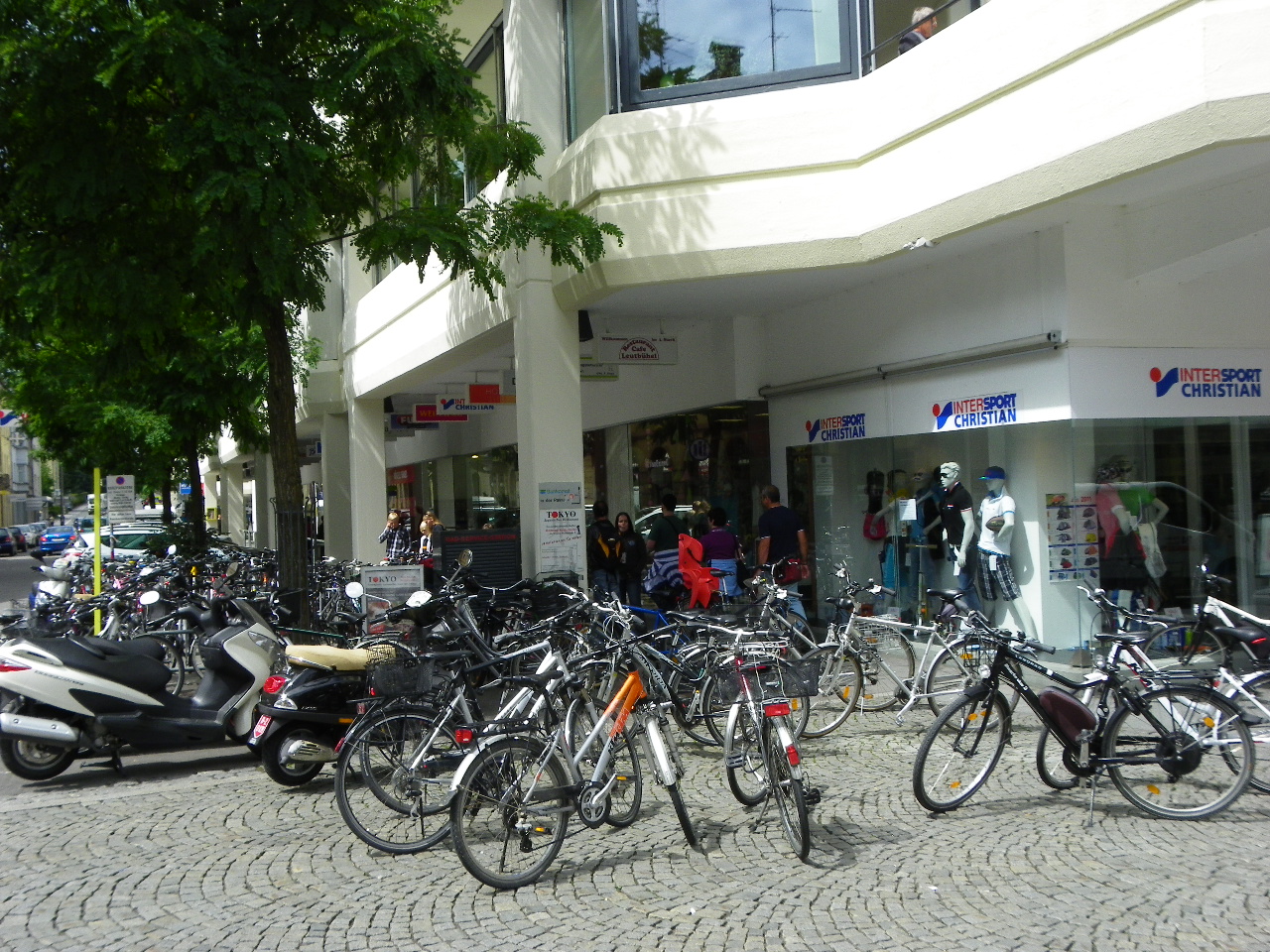 112_1758_JPG-1321828716